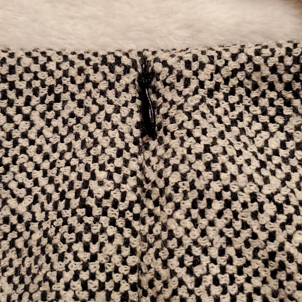 J. Crew Tweed Skirt *SOLD* - Picture 7 of 13